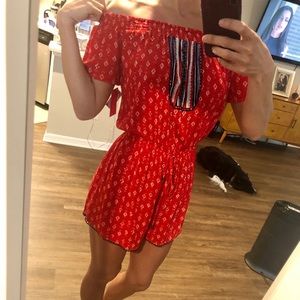 Off-shoulder Romper ☀️